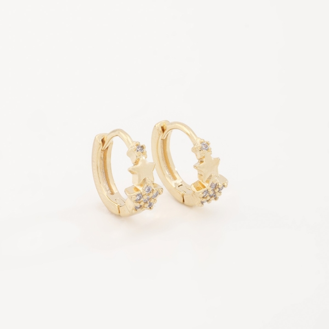 AC-0275 BRINCO BANHADO A OURO 18K  DE ARGOLA COM DETALHES DE ESTRELAS