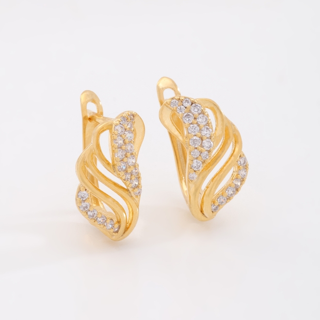 AC-0336 BRINCO BANHADO A OURO 18K COM DESIGN ORGÂNICO ENTRELAÇADO