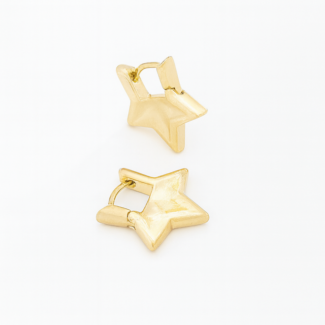 AC-0512 BRINCO BANHADO A OURO 18K EM FORMATO DE ESTRELA COM DESIGN LISO