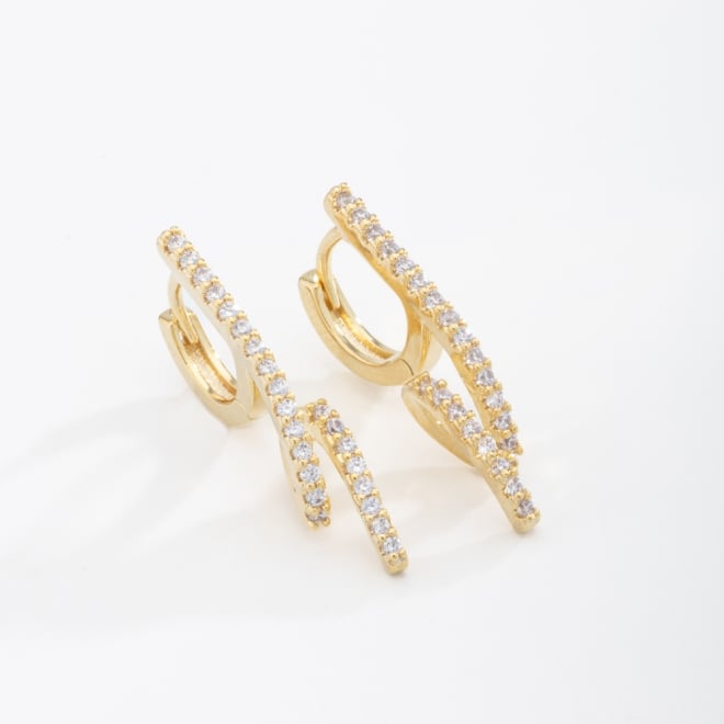 AC-0634 BRINCO ARGOLA CLICK BANHADO A OURO 18K COM DESIGN CURVADO