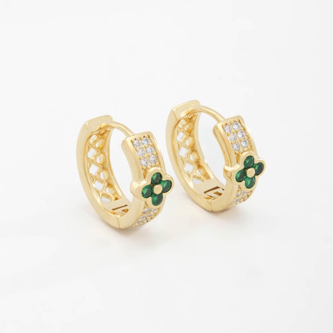AC-0856 ARGOLA EM ZIRCÔNIAS E APLICAÇÃO DE FLOR ESMALTADA