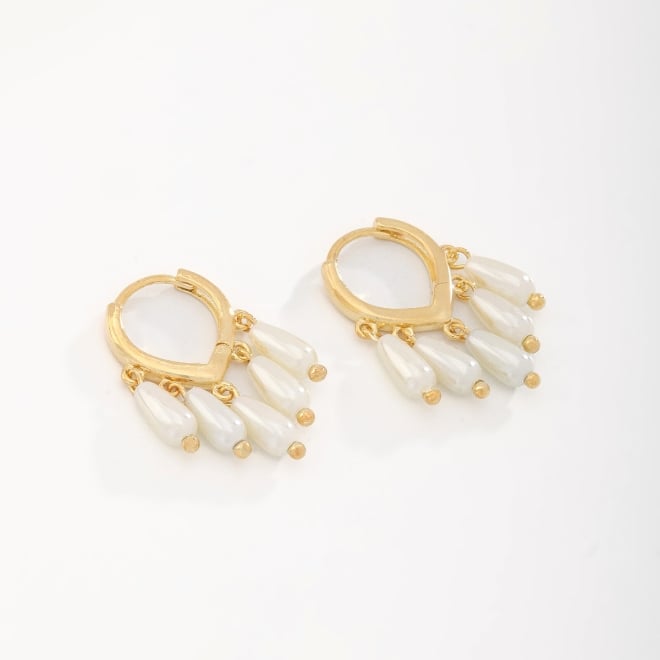 AC-0934 BRINCO ARGOLA BANHADO A OURO 18K COM PINGENTES EM PÉROLAS ALONGADAS