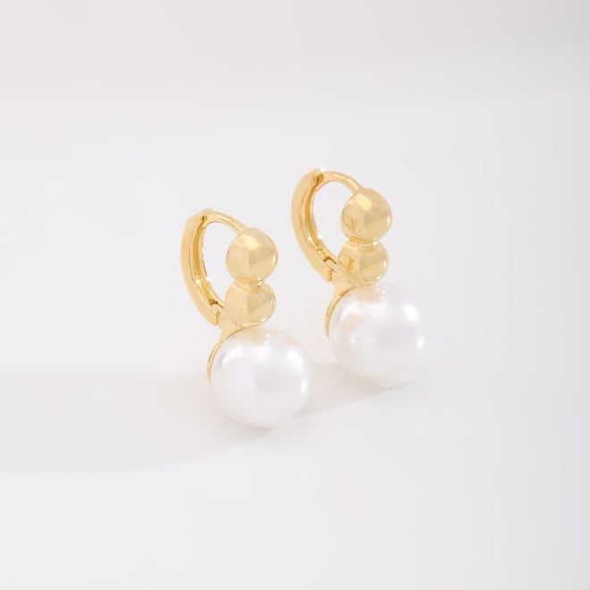 AC-0990 BRINCO BANHADO A OURO 18K COM ARGOLA E MINI ESFERAS LISAS