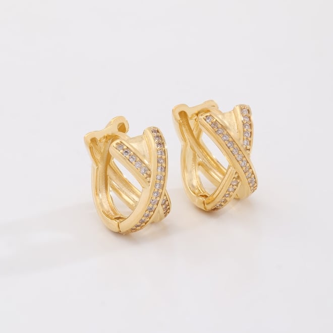 AC-1104 BRINCO BANHADO A OURO 18K COM DESIGN ENTRELAÇADO