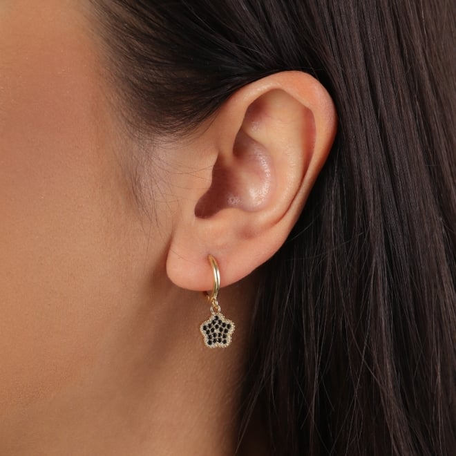 AC-1108 BRINCO ARGOLA BANHADO A OURO 18K COM PINGENTE DE ESTRELA CRAVEJADO EM ZIRCÔNIAS