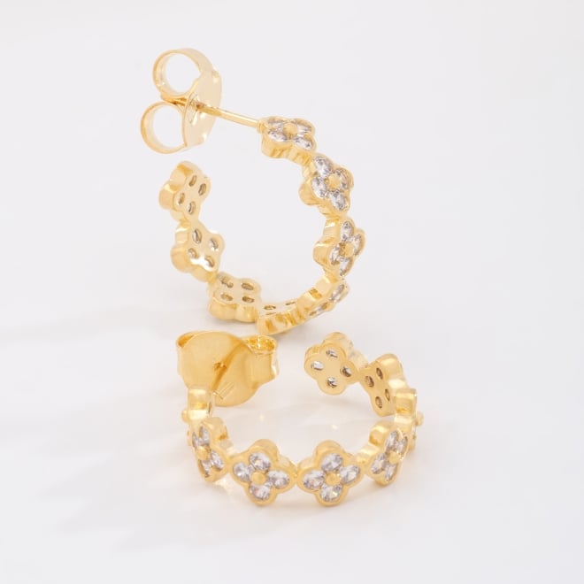 AGL-00246 ARGOLA COM FLORES CRAVEJADAS EM ZIRCÔNIAS