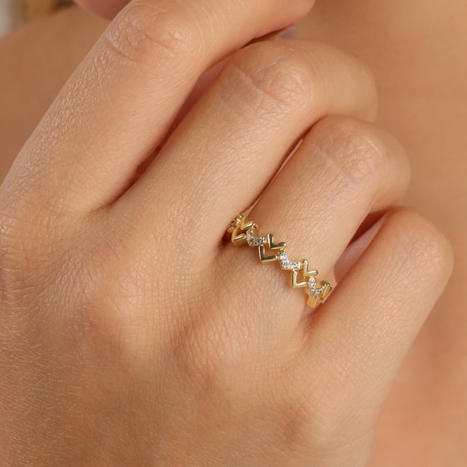 AN-01964 - ANEL BANHADO A OURO 18K COM DESIGN EM FORMATO DE CORAÇÕES ENTRELAÇADOS
