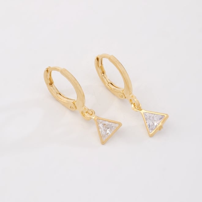AQ-00269 ARGOLA COM PINGENTE TRIANGULAR EM ZIRCÔNIA
