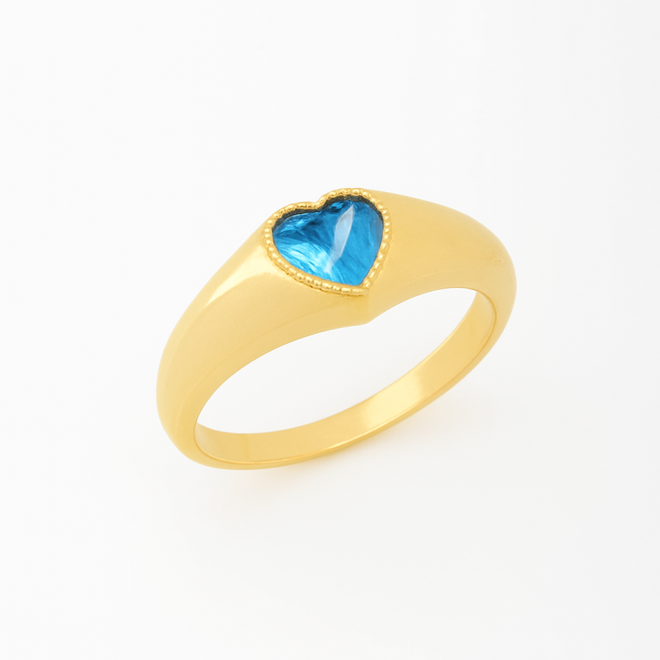 AX-00124 ANEL BANHADO A OURO 18K COM PEDRA EM FORMATO DE CORAÇÃO NA COR AZUL