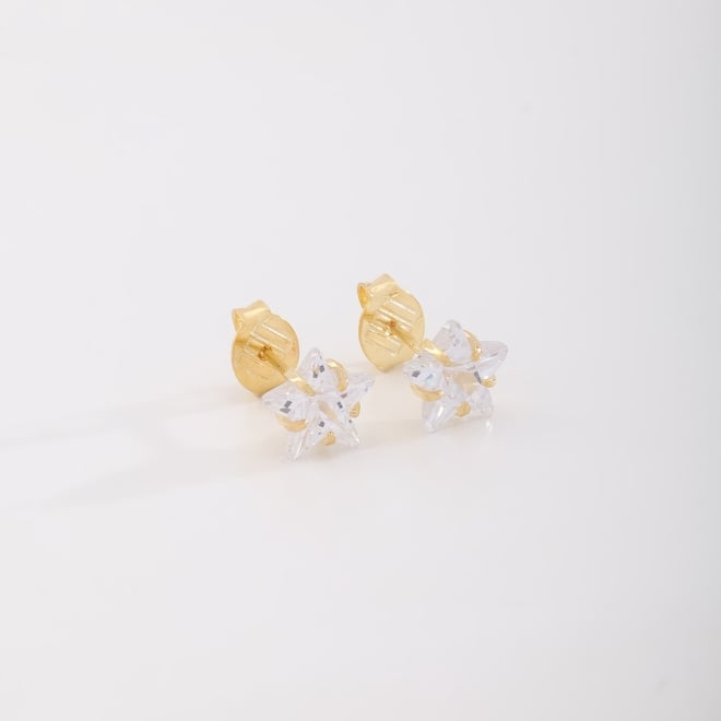 BF-00230 BRINCO BANHADO A OURO 18K COM PEDRA EM FORMATO DE ESTRELA 8X8 MM