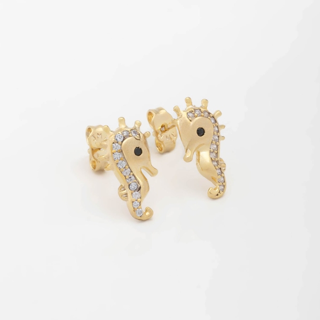 BI-00010 BRINCO INFANTIL BANHADO A OURO 18K EM FORMATO DE CAVALO MARINHO