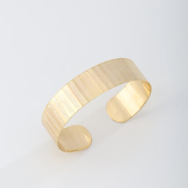 BL-00094 BRACELETE BANHADO A OURO 18K COM DESIGN TEXTURIZADO
