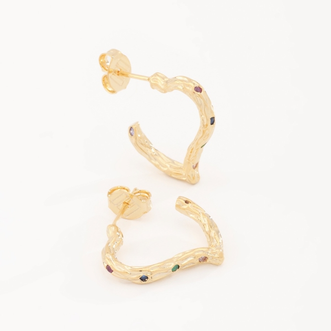 BR-00522 BRINCO BANHADO A OURO 18K EM FORMATO ARGOLA DE CORAÇÃO