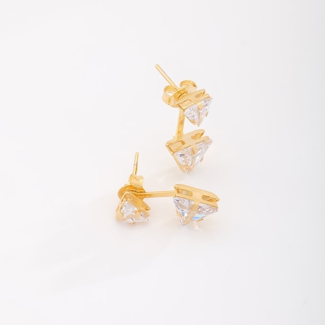 BR-00797 BRINCO BANHADO A OURO 18K COM PEDRA LAPIDADA EM FORMATO TRIANGULAR