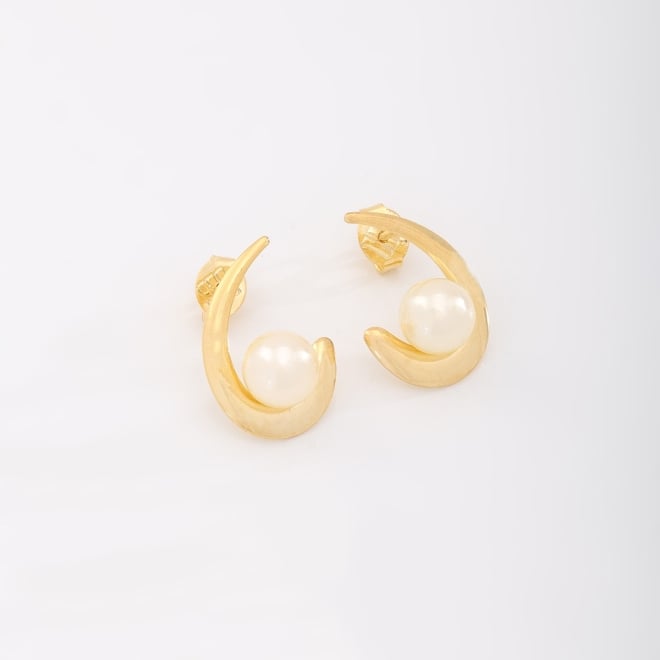 BR-01036-BRINCO PÉROLA COM DESIGN ORGÂNICO
