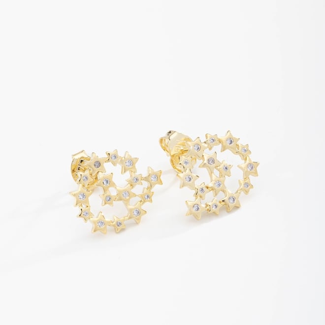 BR-01443 BRINCO BANHADO A OURO 18K EM FORMATO DE CORAÇÃO COM ESTRELAS VAZADAS