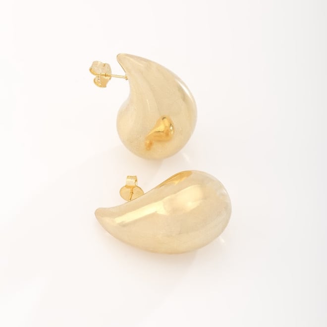 BR-01890 - BRINCO BANHADO A OURO 18K COM DESIGN ORGÂNICO