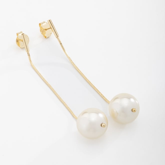 BR-02031 BRINCO BANHADO A OURO 18K COM CORRENTE DELICADA E P&Eacute;ROLA
