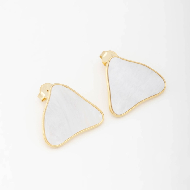 BR-02400 BRINCO COM DESIGN TRIANGULAR E DETALHE EM MADREPÉROLA