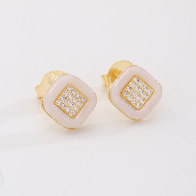 BR-03039 BRINCO BANHADO A OURO 18K COM ESMALTAÇÃO EM MADRE PÉROLA