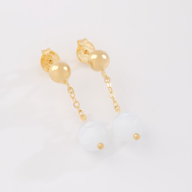 BR-03049 BRINCO BANHADO A OURO 18K COM ESFERA NO TOPO E PINGENTE EM PEDRA LEITOSA