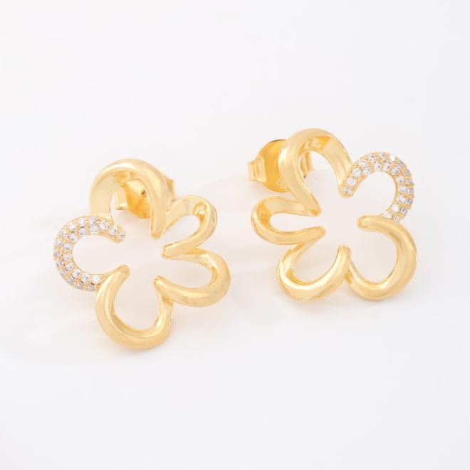 BR-03081 BRINCO BANHADO A OURO 18K COM DESIGN ORGÂNICO EM FORMATO FLUIDO E CONTEMPORÂNEO