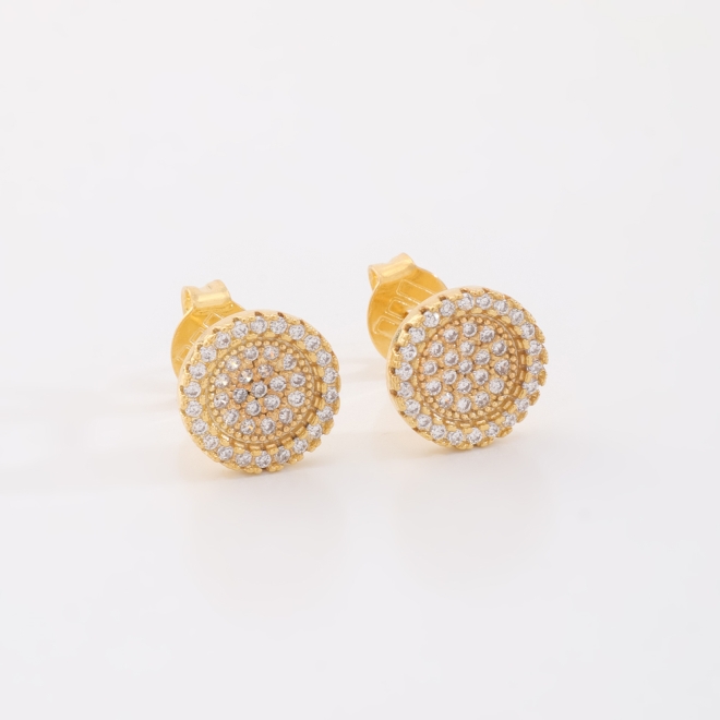 BR-03083 BRINCO BANHADO A OURO 18K EM FORMATO REDONDO COM DESIGN CLÁSSICO 