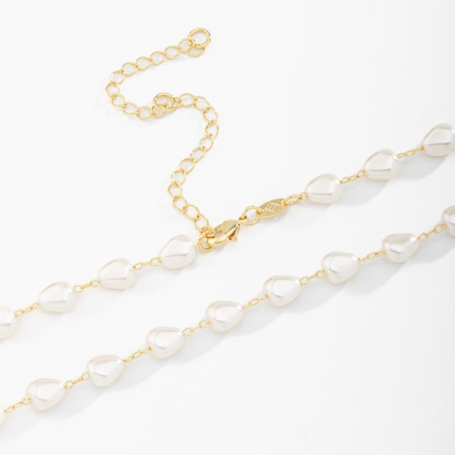 CH-0227 CHOKER BANHADA A OURO 18K COM P&Eacute;ROLAS DISTRIBU&Iacute;DAS AO LONGO DA CORRENTE