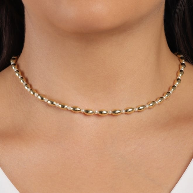 CH-0383 COLAR BANHADO A OURO 18K COM ESFERAS OVAIS POLIDAS INTERCALADAS COM PÉROLAS