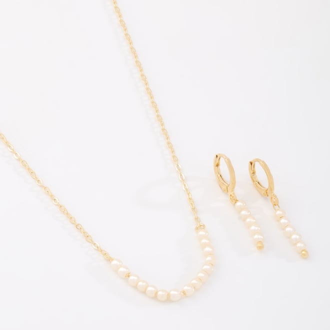 CI-00095 CONJUNTO BANHADO A OURO 18K COM DETALHES EM PÉROLAS