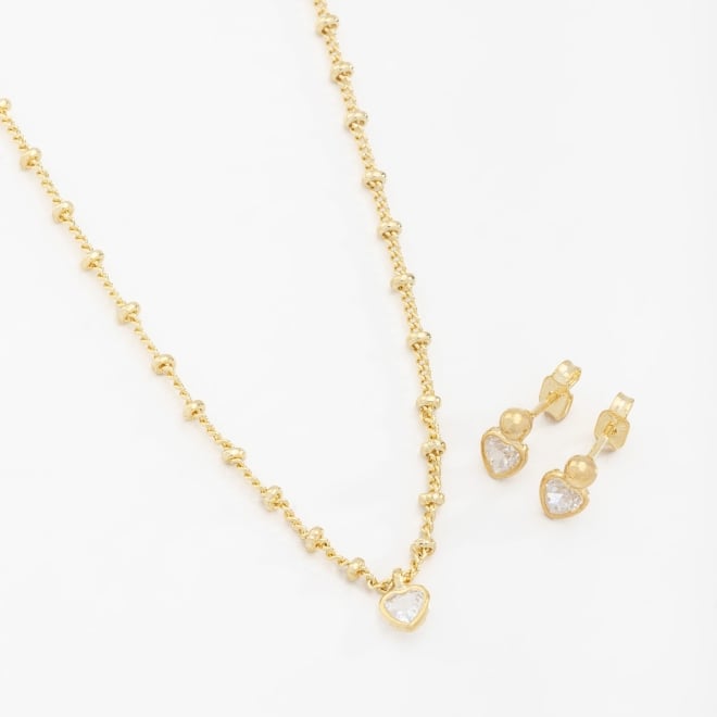 CJ-00301 CONJUNTO BANHADO A OURO 18K COM PINGENTE E BRINCOS EM FORMATO DE CORAÇÃO