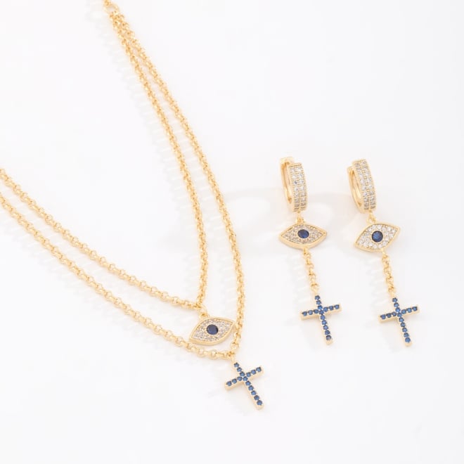 CJ-00368 CONJUNTO BANHADO A OURO 18K COM PINGENTES DE OLHO GREGO E CRUZ CRAVEJADOS EM ZIRCÔNIAS