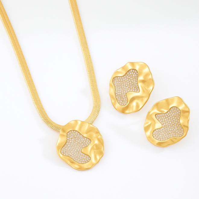 CJ-00375 CONJUNTO BANHADO A OURO 18K COM DESIGN ORGÂNICO