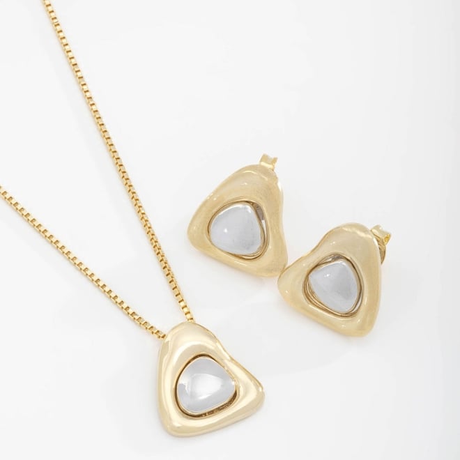 CJM-00212 CONJUNTO EM FORMATO TRIANGULAR COM DETALHE CENTRAL