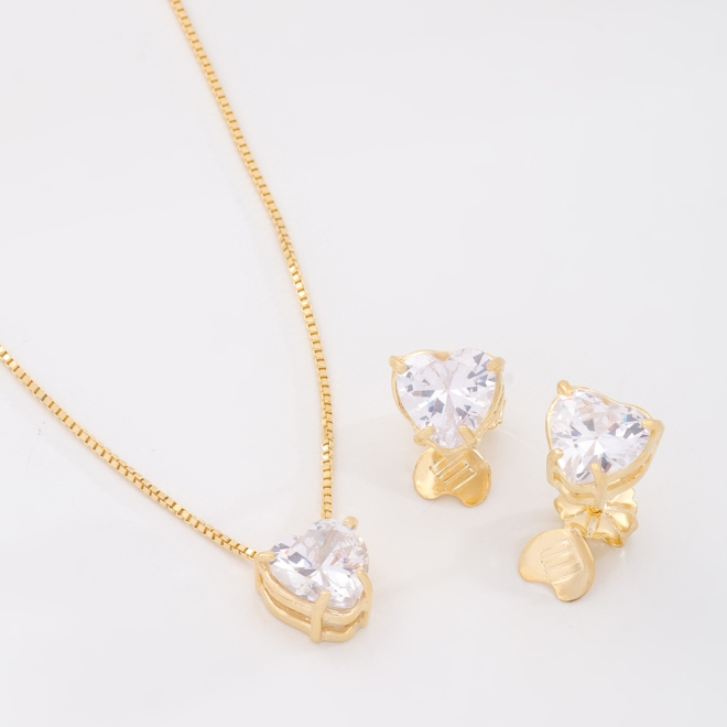 CJS-00078 CONJUNTO BANHADO A OURO 18K COM CORAÇÃO EM ZIRCÔNIA