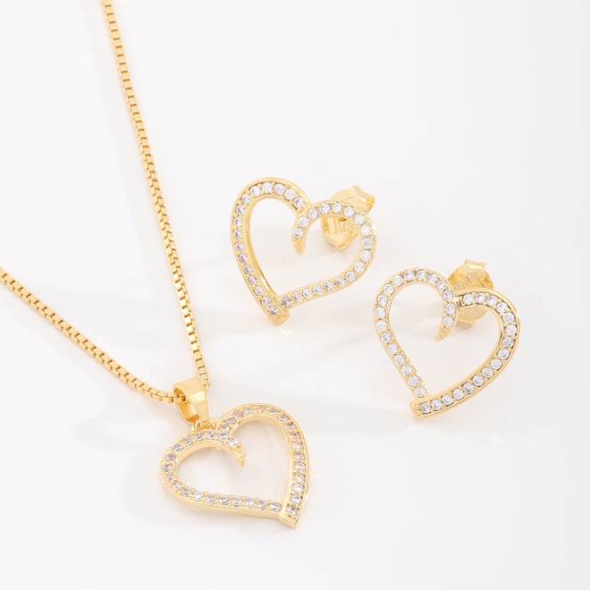 CJS-00137 CONJUNTO CORAÇÃO CRAVEJADO EM ZIRCÔNIAS