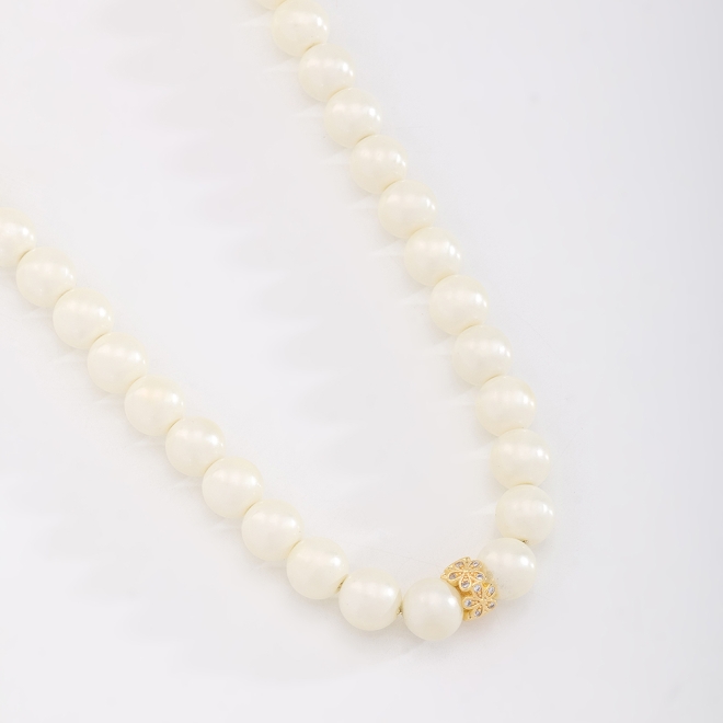 CX-0029 CHOKER BANHADO A OURO 18K COM PÉROLAS SHELL E PINGENTE CRAVEJADO EM ZIRCÔNIAS