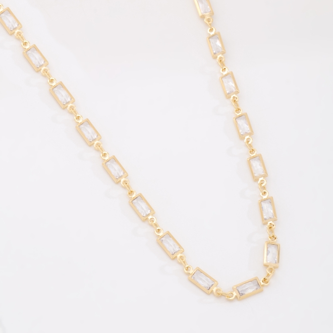 CX-0057 CHOKER BANHADO A OURO 18K COM ZIRCÔNIAS RETANGULARES.