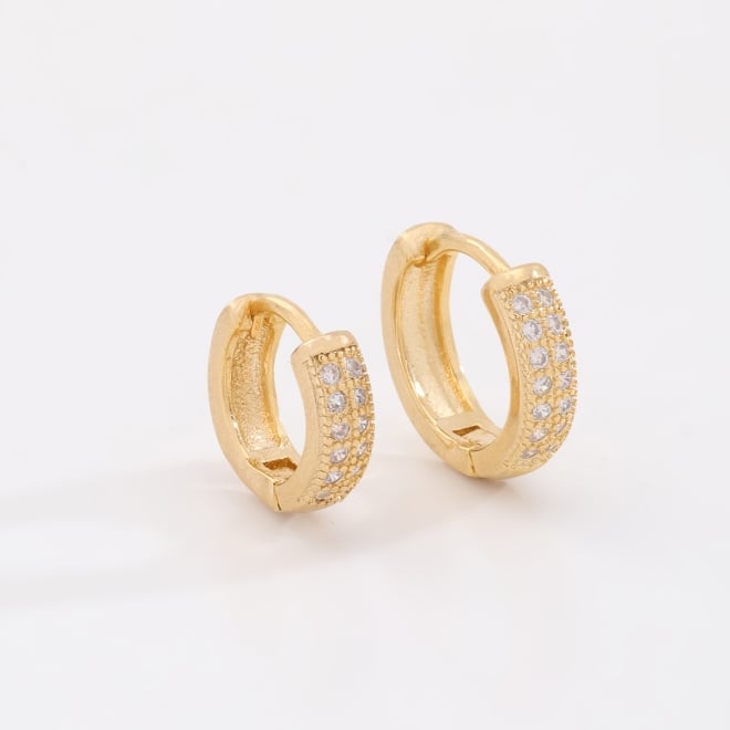 DAC-0026 ARGOLA DUPLA BANHADA A OURO 18K COM DETALHES CRAVEJADOS