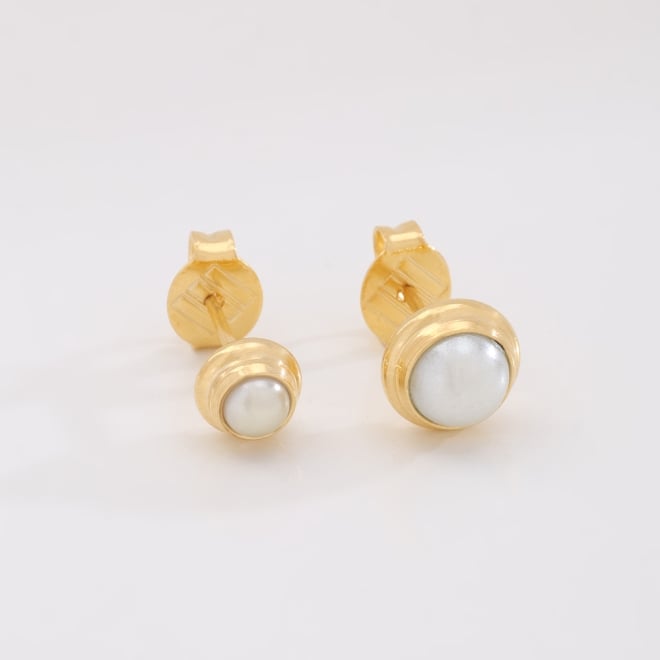 DBF-0011 BRINCO DUPLO BANHADO A OURO 18K COM DETALHES EM PÉROLA