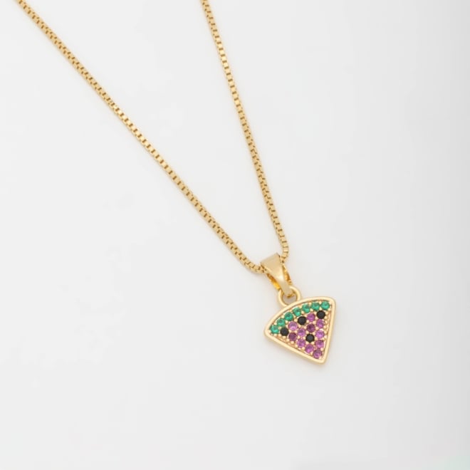 GR-00435 COLAR COM PINGENTE DE MELANCIA COM ZIRCÔNIAS MULTICOLORIDAS