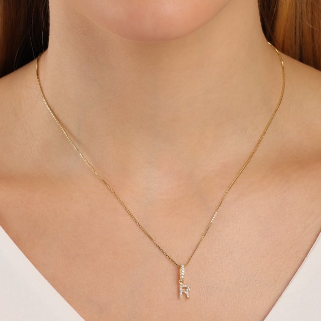 GR-01241-GARGANTILHA COM LETRA CRAVEJADA EM ZIRCÔNIAS