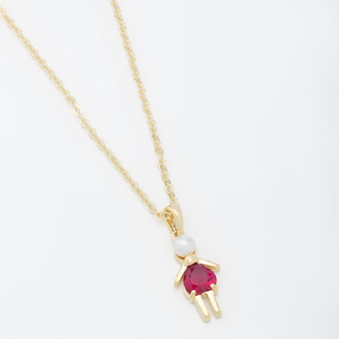 GR-01743 COLAR BANHADO A OURO 18K COM PINGENTE DE MENINA COM DETALHE EM ZIRCÔNIA E PÉROLA