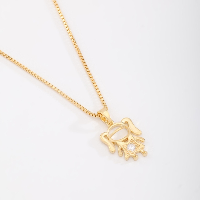 GR-02062 COLAR COM PINGENTE DE MENINA E DETALHES EM ZIRCÔNIA