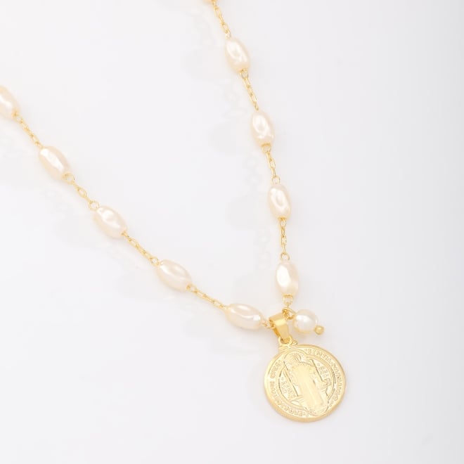 GR-02109 GARGANTILHA BANHADA A OURO 18K COM PÉROLAS