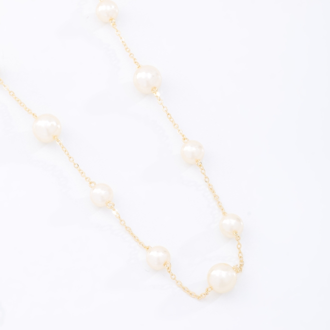 GR-02248 COLAR BANHADO A OURO 18K COM PÉROLAS INTERCALADAS EM CORRENTE DELICADA