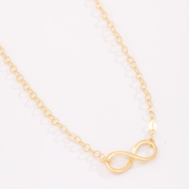 GR-03025 COLAR BANHADO A OURO 18K COM PINGENTE DE INFINITO.
