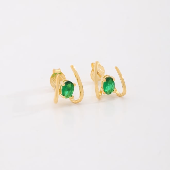 OUTB-00934 BRINCO BANHADO A OURO 18K COM DESIGN CONTEMPORÂNEO E ZIRCÔNIA OVAL
