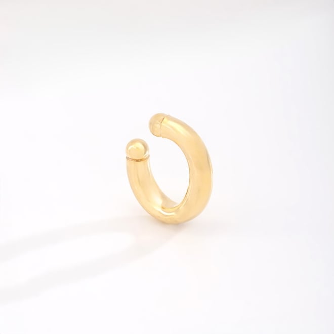 OUTPC-0250 PIERCING FAKE BANHADO A OURO 18K COM DESIGN LISO E ACABAMENTO POLID