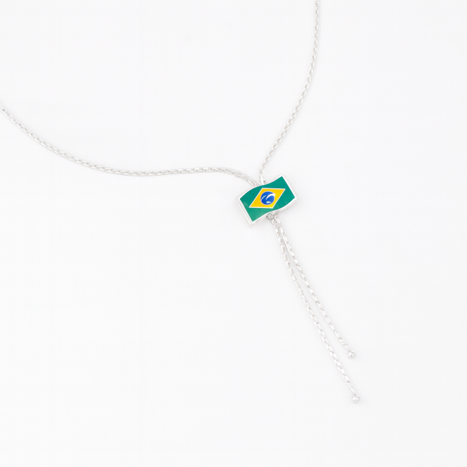 OUTTBP-00003 TORNOZELEIRA BANHADA EM RÓDIO BRANCO COM PINGENTE DA BANDEIRA DO BRASIL